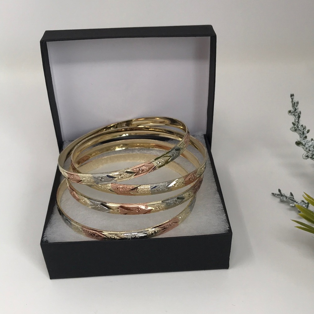 Bangle Bracelets Set